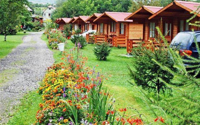 Red date hostel enthusiasm Locuri de camping cu cortul sau cu rulota in Oltenia si Muntenia – Blog